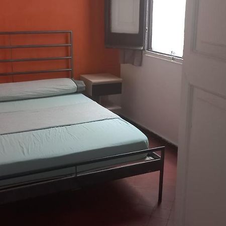 Urpi Rooms Барселона Екстериор снимка