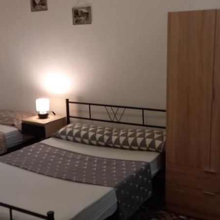 Urpi Rooms Барселона Екстериор снимка